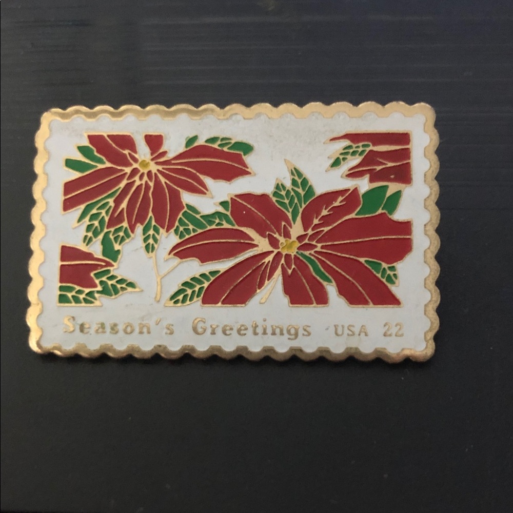 Avon Red Poinsettia & Green Leaf Holiday Brooch - Gold Trim